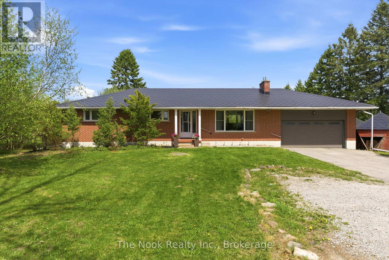 2165 Courtice Road, Clarington (Courtice), Ontario  L1E 2M8 - Photo 3 - E13156568