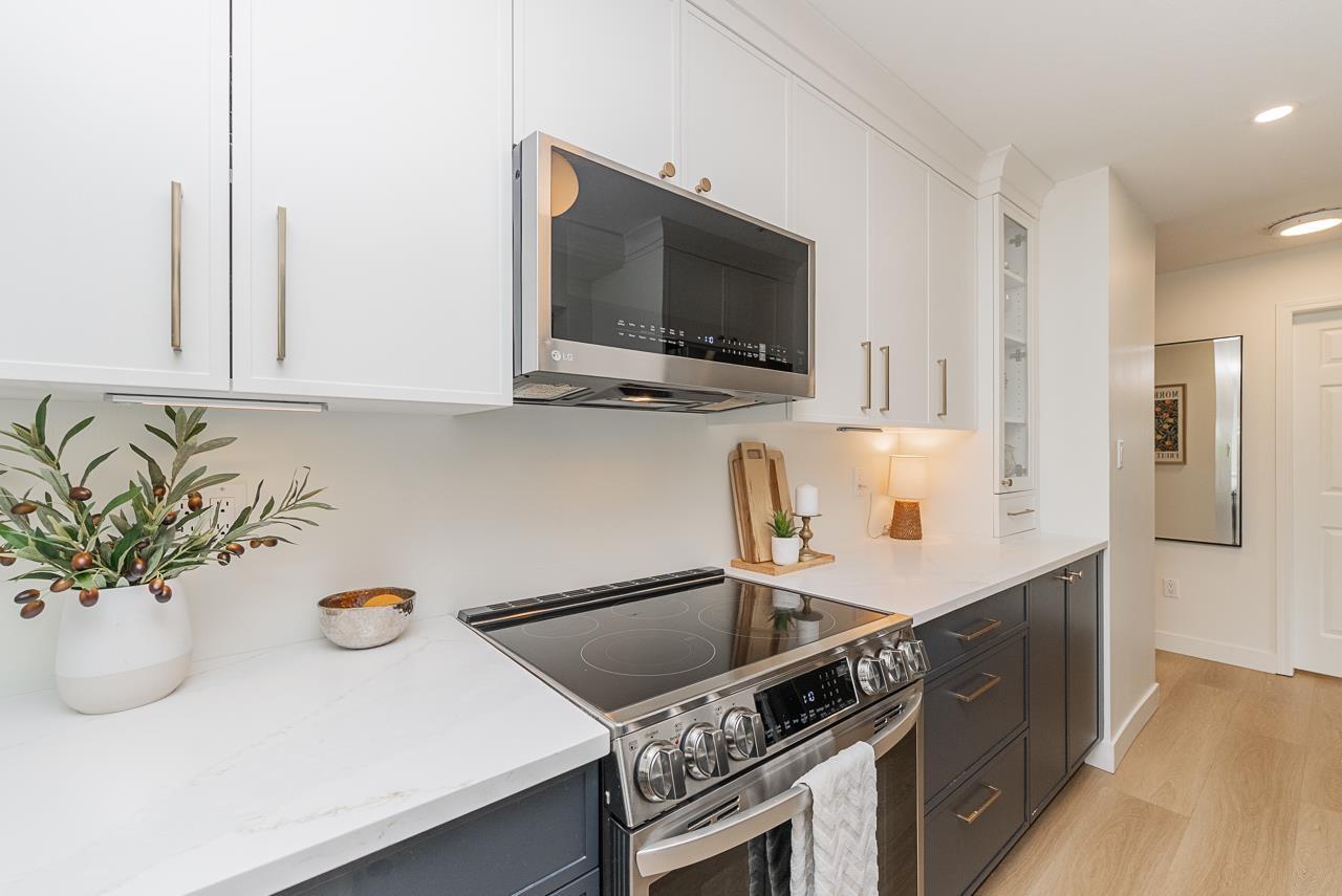 102 15140 29a Avenue, Surrey, British Columbia  V4P 3B1 - Photo 10 - R3126178