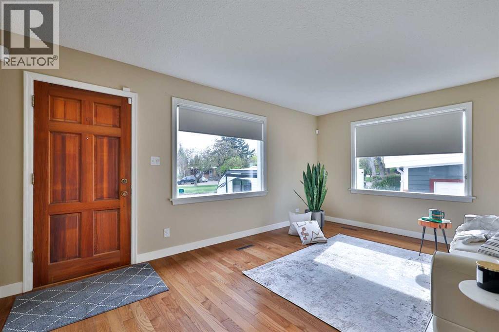 315 Dieppe Boulevard S, Lethbridge, Alberta  T1J 3X2 - Photo 4 - A2282634