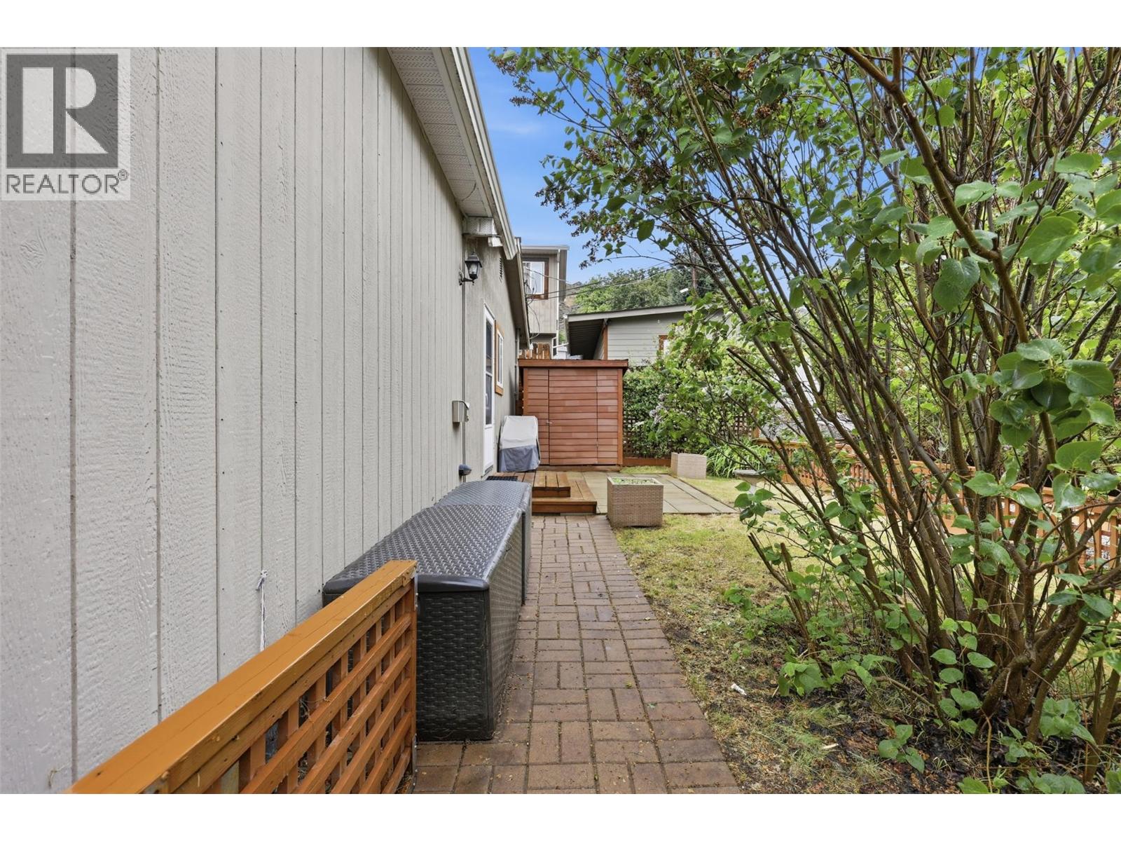 870 Mcqueen Drive Unit# 108, Kamloops, British Columbia  V2B 7X9 - Photo 4 - 10387439