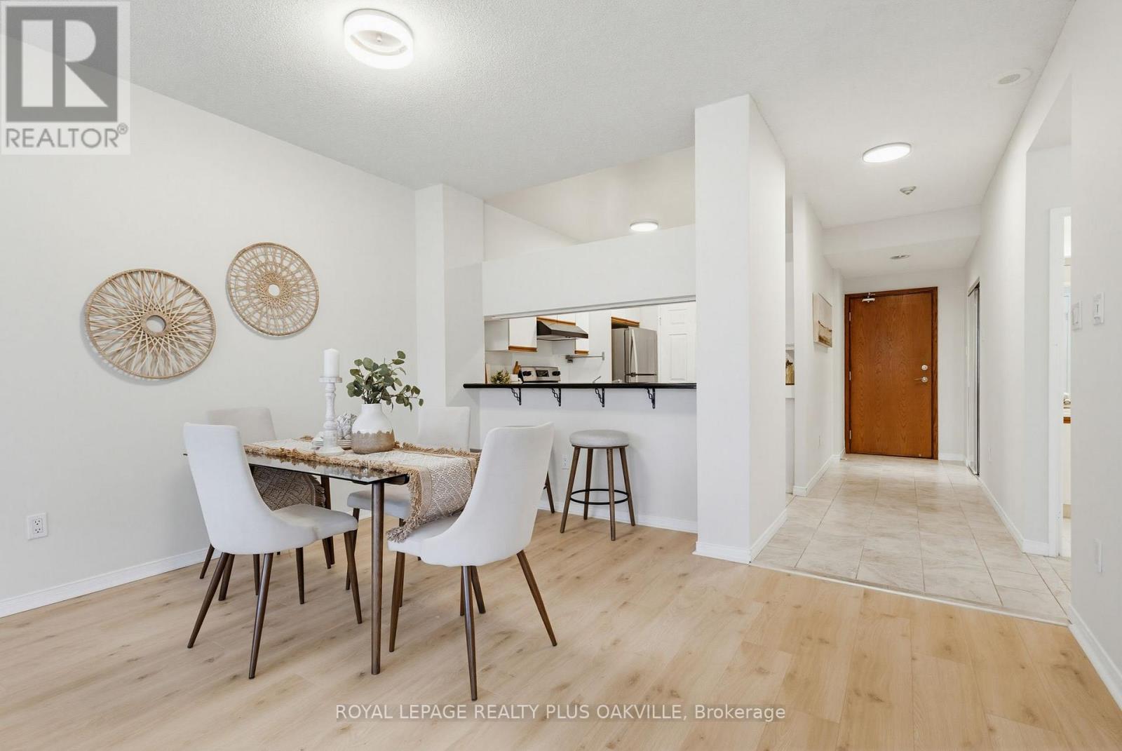 311 - 2511 Lakeshore Road W, Oakville, Ontario  L6L 6L9 - Photo 13 - W13156080