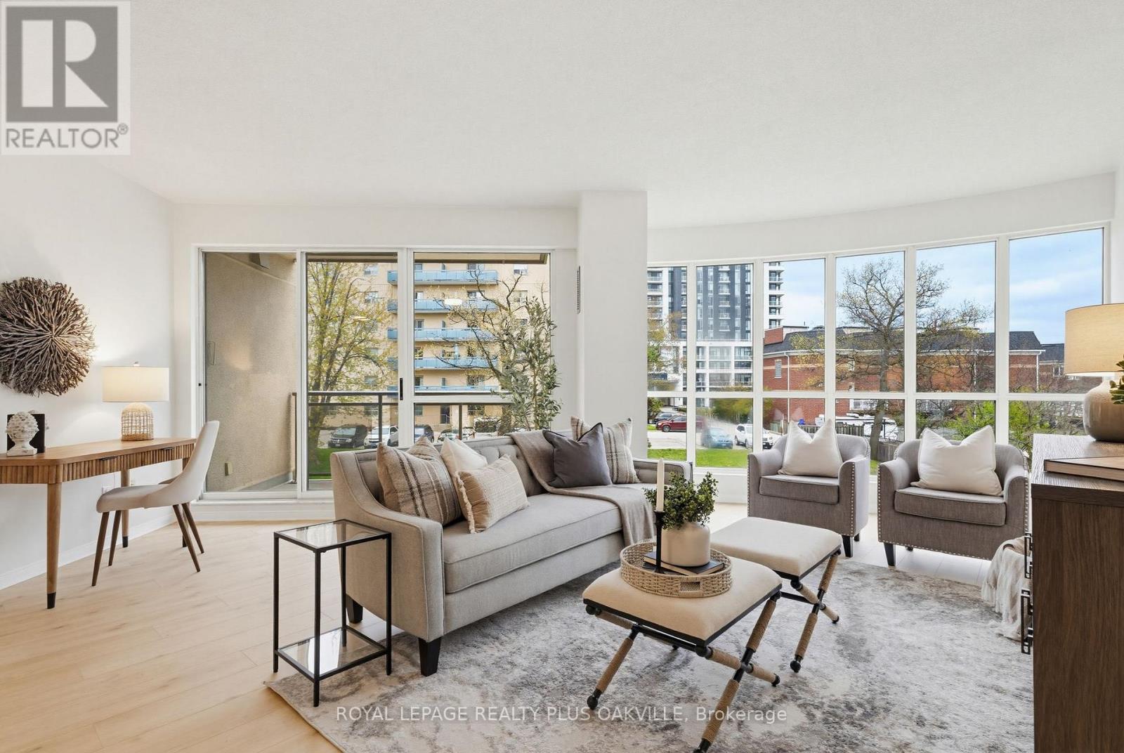 311 - 2511 Lakeshore Road W, Oakville, Ontario  L6L 6L9 - Photo 7 - W13156080