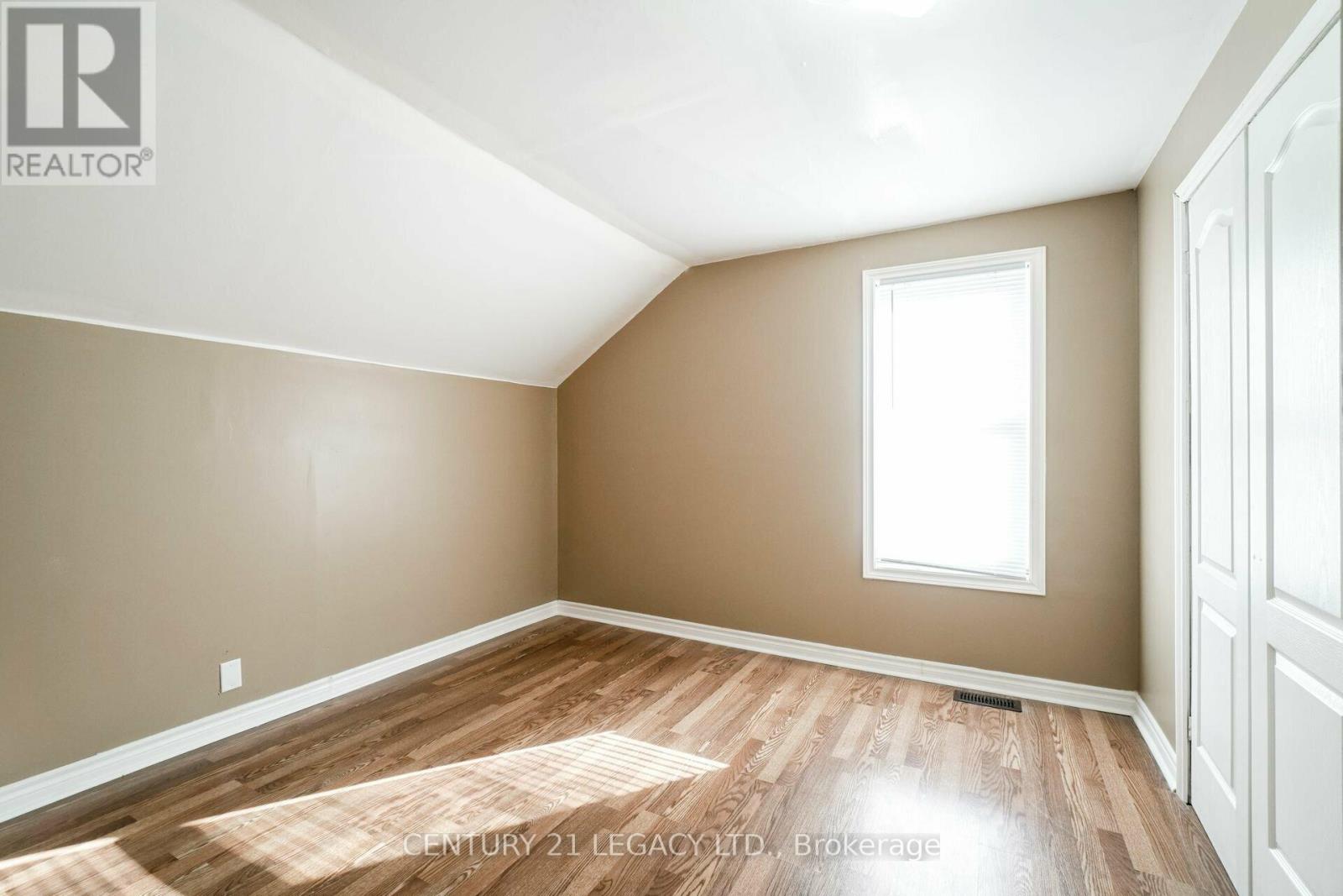 1 Milton Heights Crescent, Milton, Ontario  L9T 2W7 - Photo 15 - W13156128