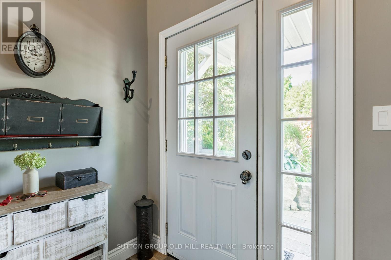 17 King Street, Caledon, Ontario  L7K 0C5 - Photo 4 - W13156234