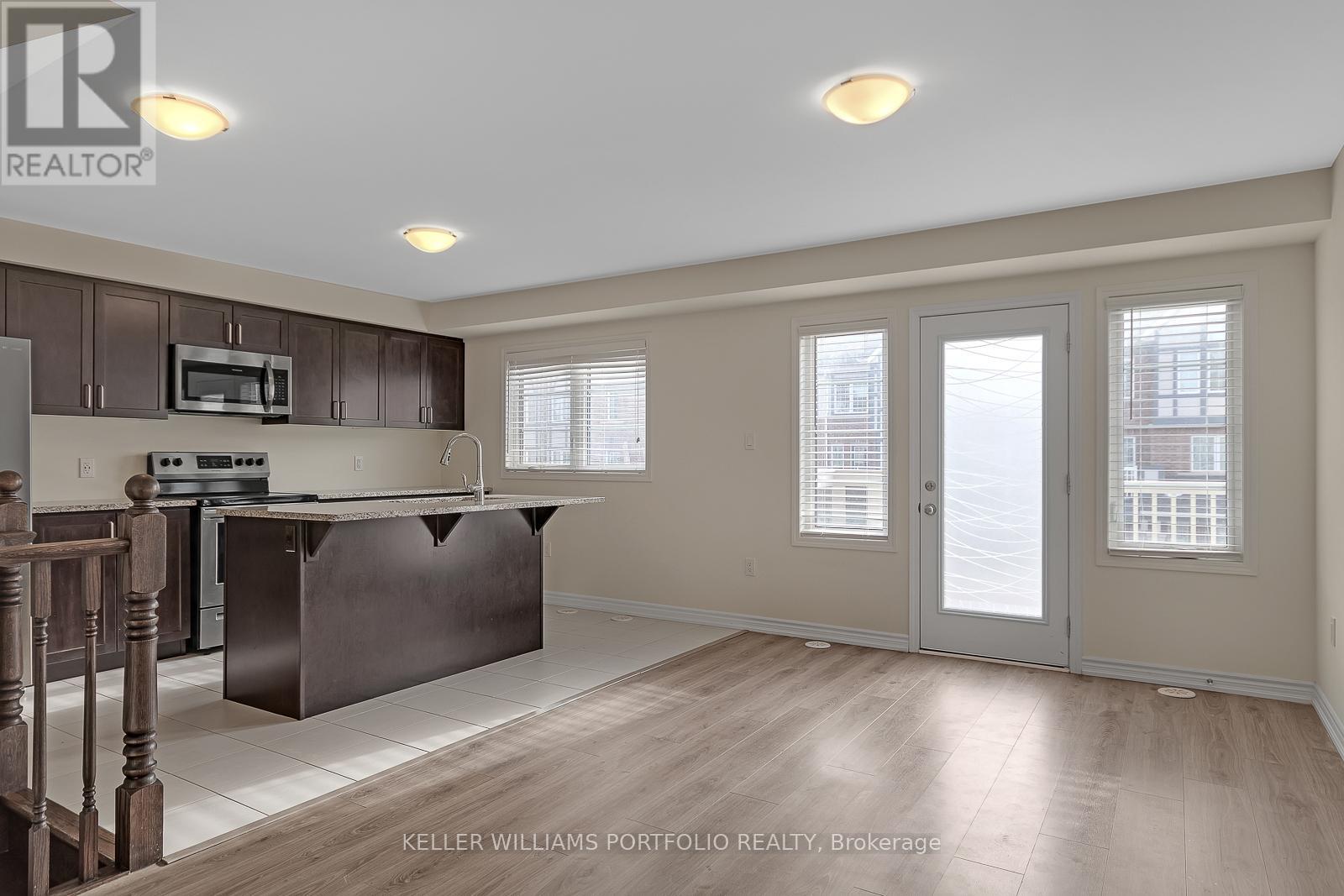 133 Christopher Road, Oakville, Ontario  L6H 0X9 - Photo 13 - W13156314
