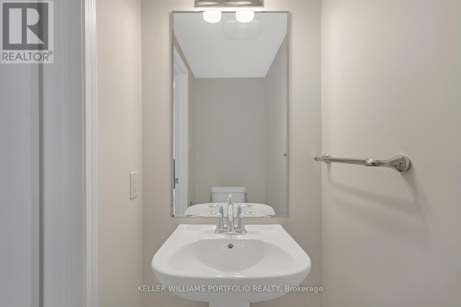 133 Christopher Road, Oakville, Ontario  L6H 0X9 - Photo 22 - W13156314