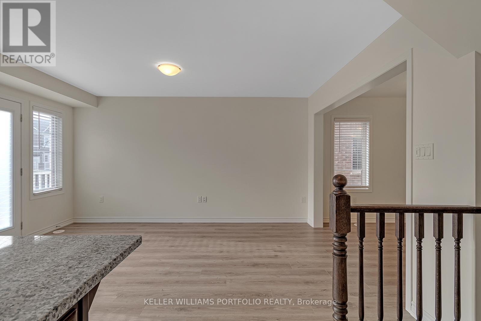 133 Christopher Road, Oakville, Ontario  L6H 0X9 - Photo 7 - W13156314