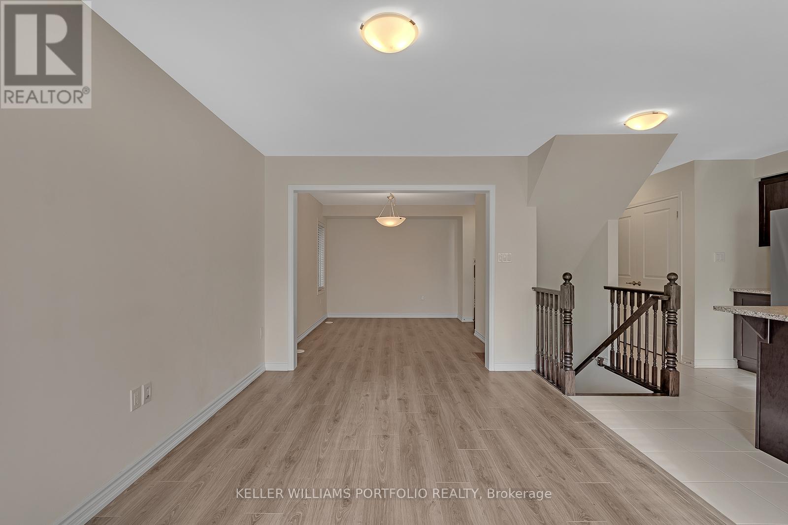133 Christopher Road, Oakville, Ontario  L6H 0X9 - Photo 9 - W13156314