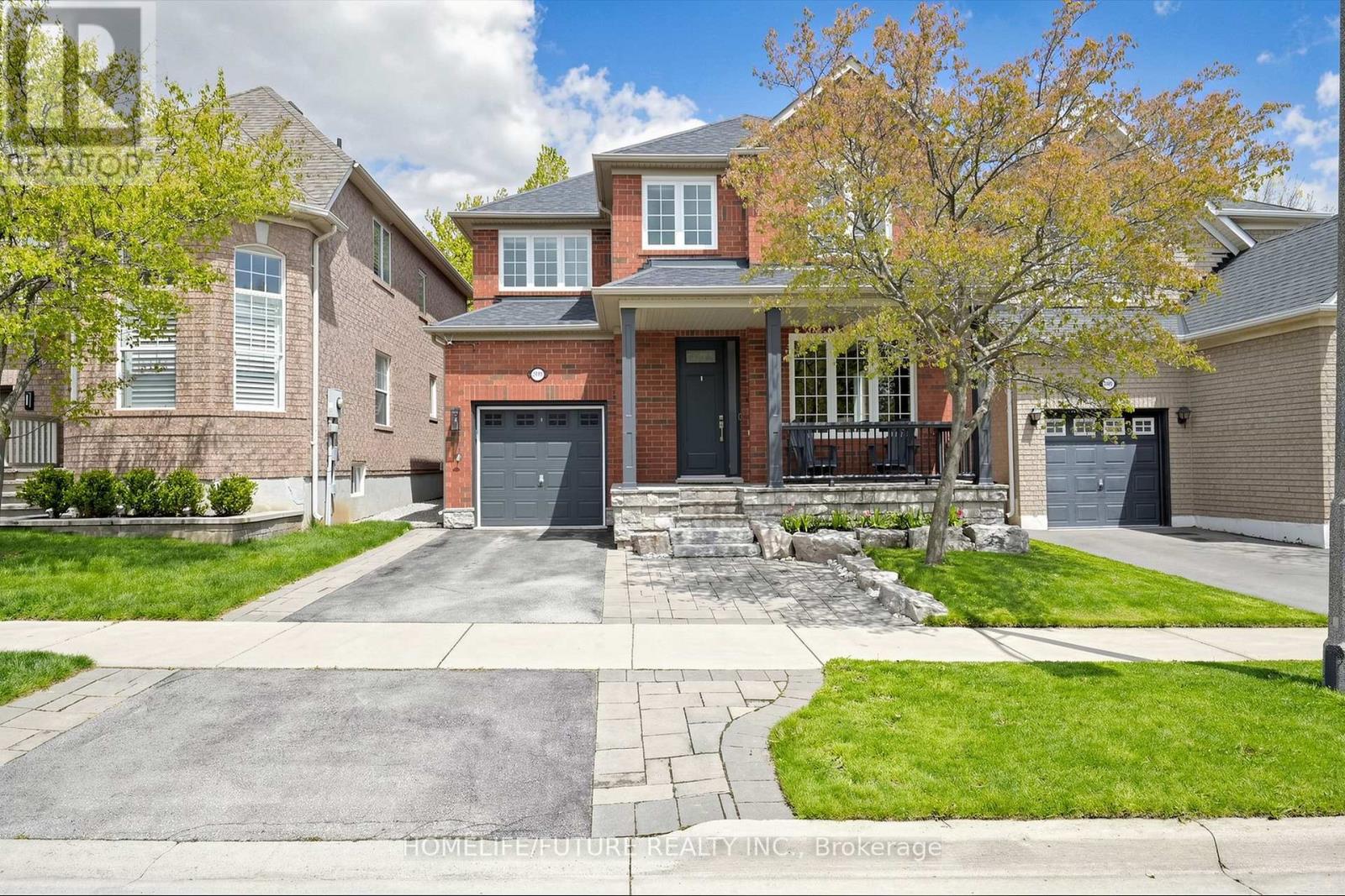 2440 Hollybrook Drive, Oakville, Ontario  L6M 4S8 - Photo 2 - W13156334