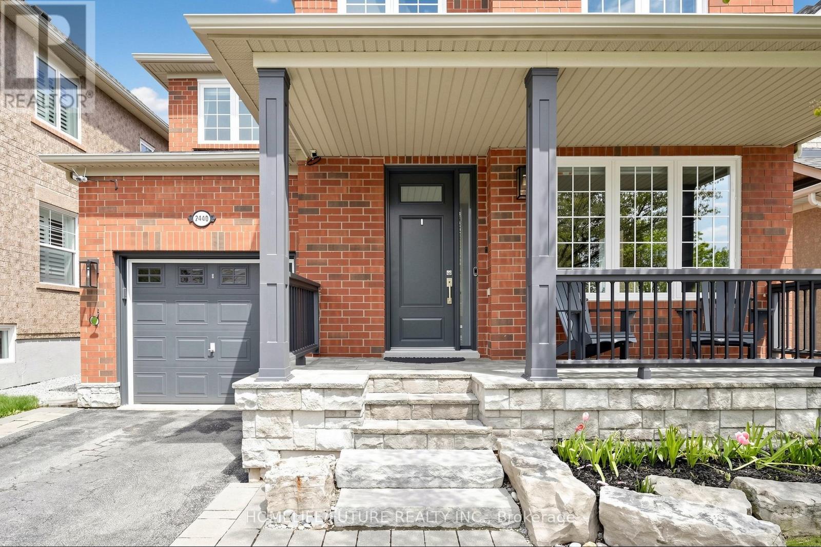 2440 Hollybrook Drive, Oakville, Ontario  L6M 4S8 - Photo 4 - W13156334