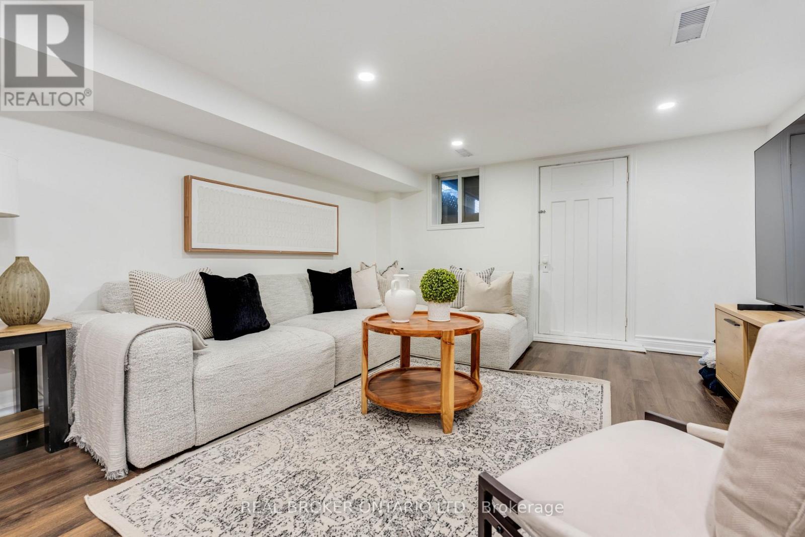 57 Scott Road, Toronto, Ontario  M6M 3T1 - Photo 23 - W13156348
