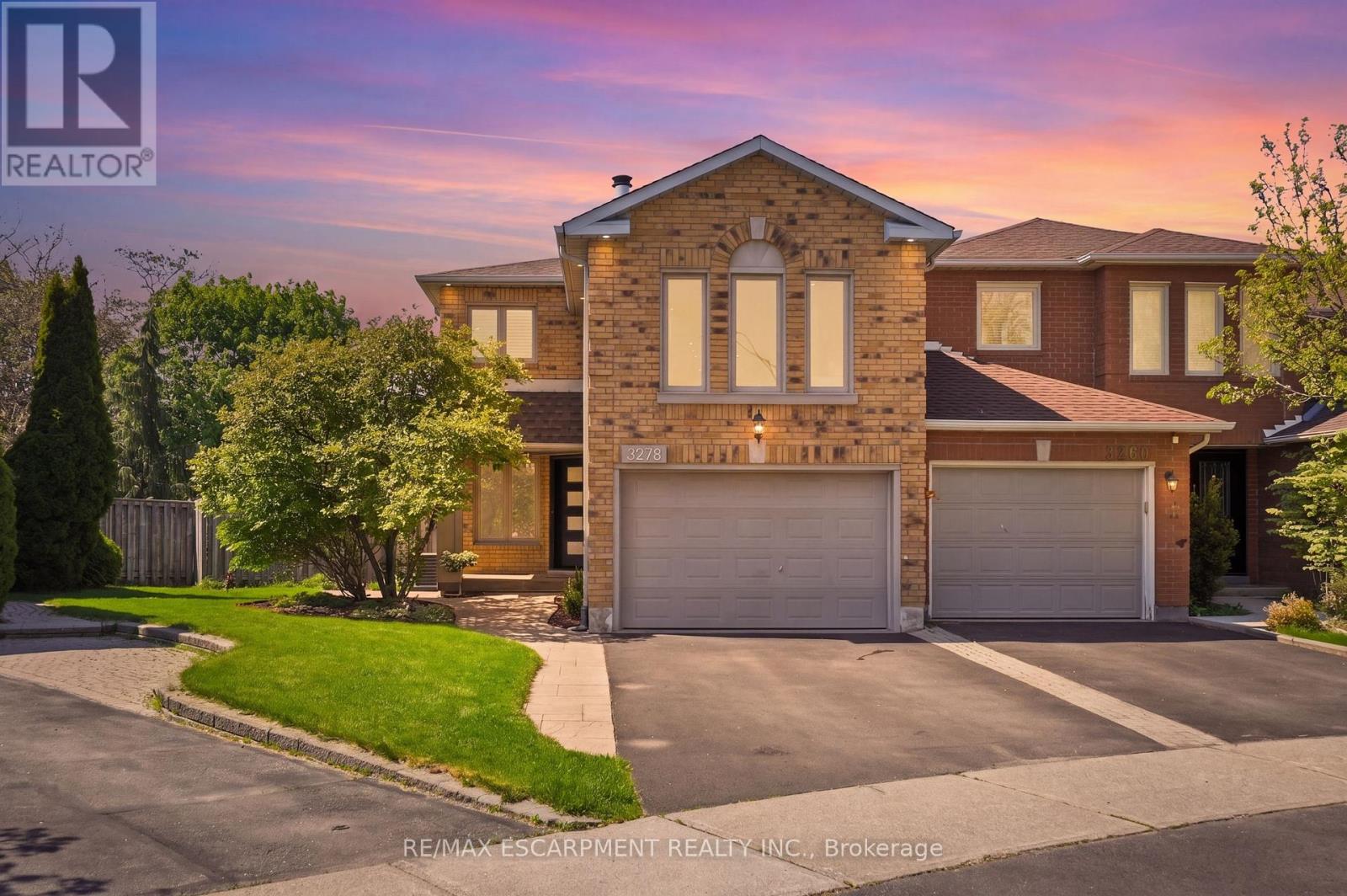 3278 BOBWHITE MEWS, Mississauga, Ontario