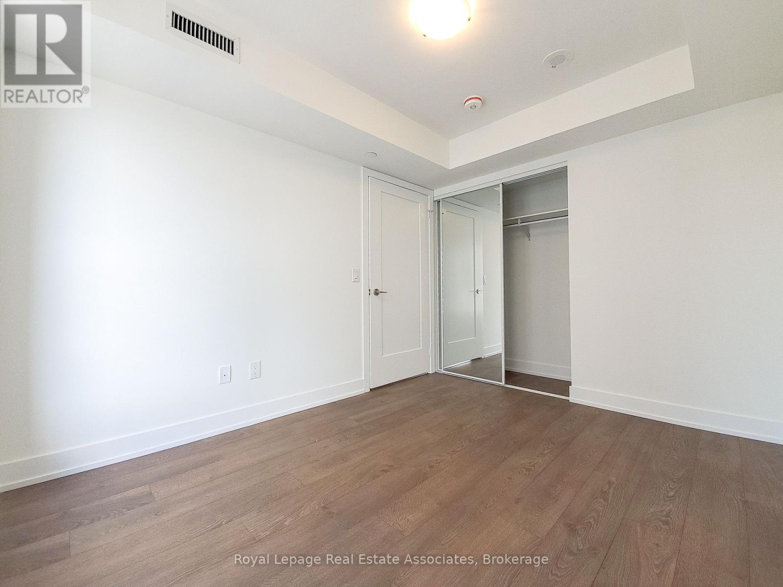 1330 - 5 Mabelle Avenue, Toronto, Ontario  M9A 0C8 - Photo 5 - W13156358
