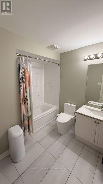 2443 Newcastle Crescent, Oakville, Ontario  L6M 4P9 - Photo 10 - W13156392