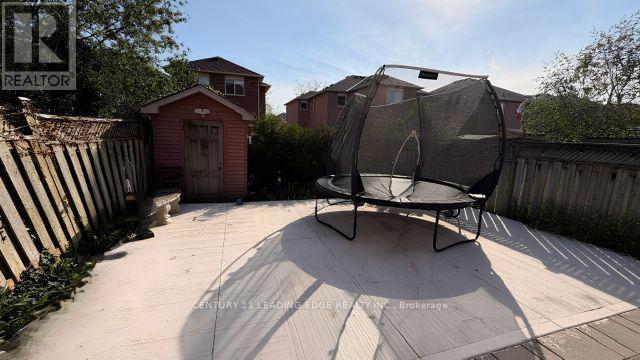 2443 Newcastle Crescent, Oakville, Ontario  L6M 4P9 - Photo 20 - W13156392