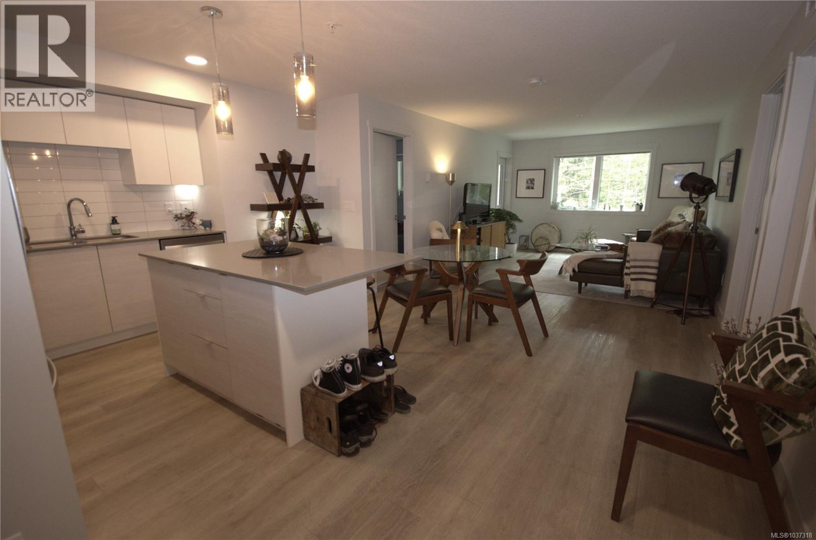 209 4820 Cedar Ridge Pl, Nanaimo, British Columbia  V9T 0M7 - Photo 7 - 1037318