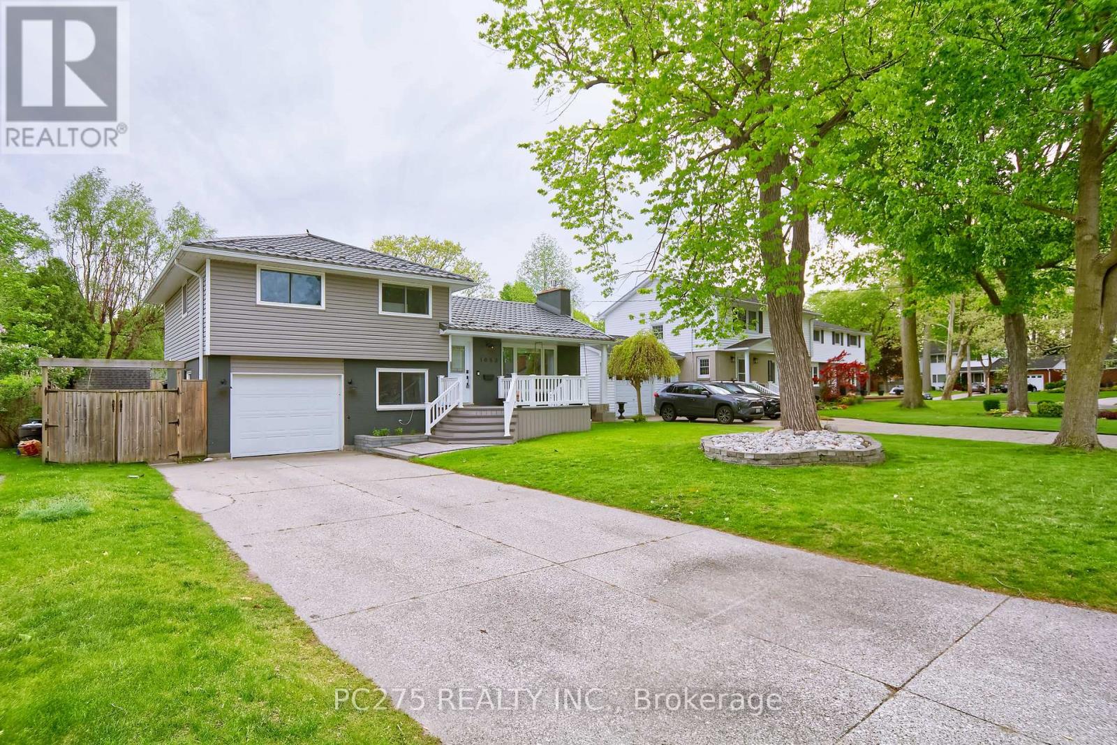 1053 Griffith Road, Sarnia, Ontario  N7S 3G1 - Photo 2 - X13156484