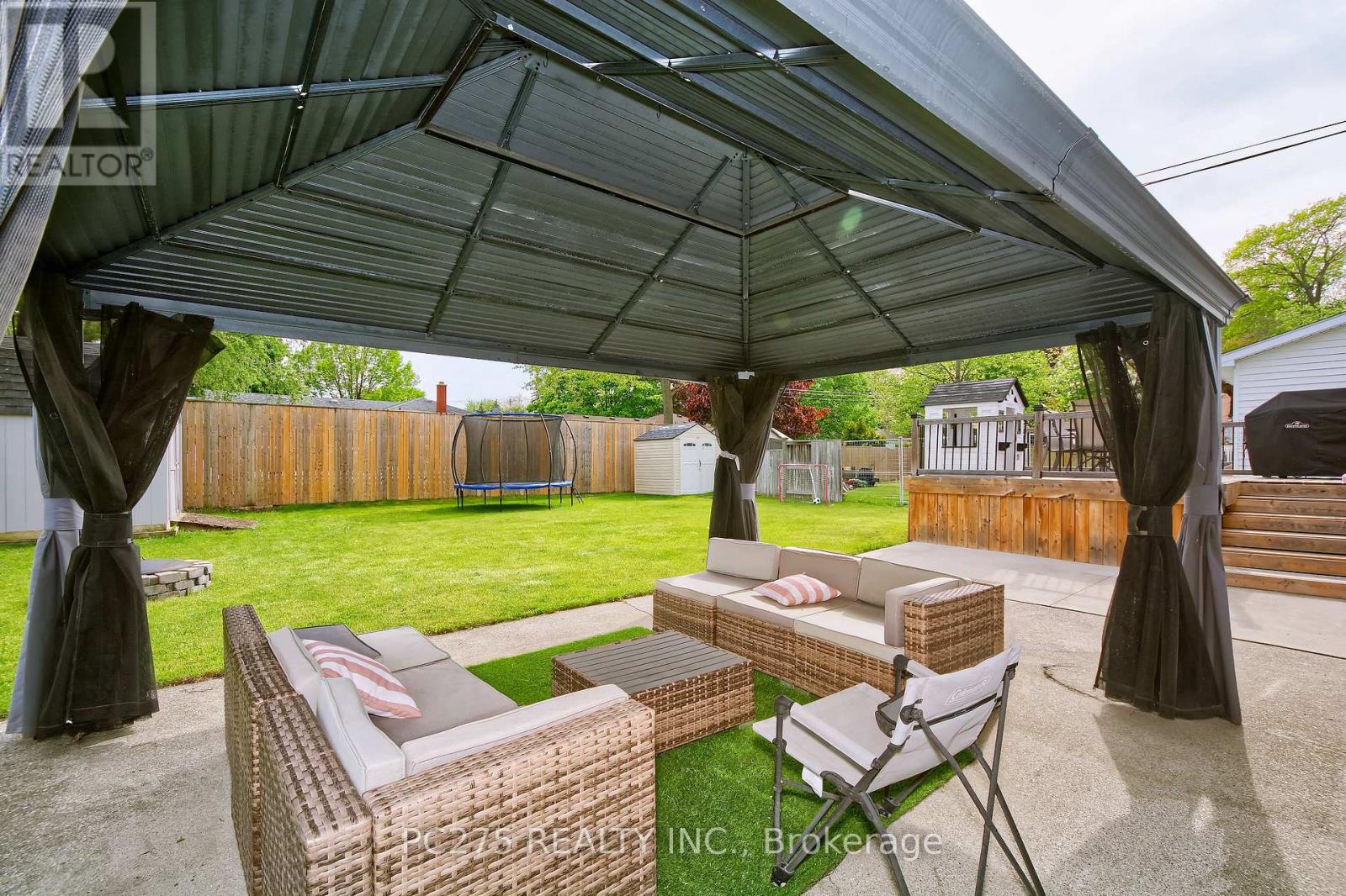 1053 Griffith Road, Sarnia, Ontario  N7S 3G1 - Photo 39 - X13156484