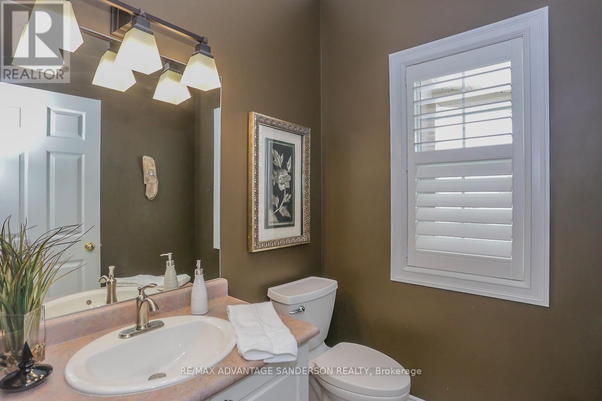 1796 Gainsborough Road, London North, Ontario  N6H 5L2 - Photo 28 - X13156532