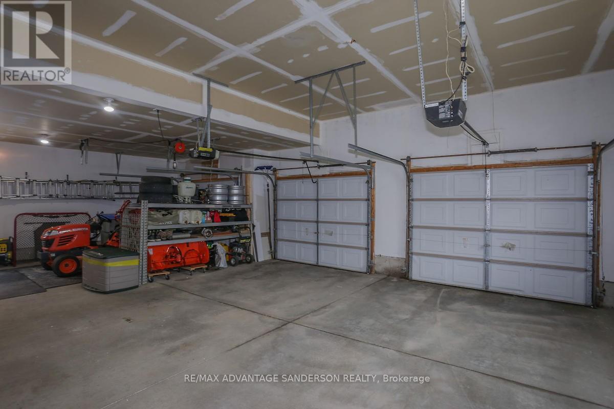 1796 Gainsborough Road, London North, Ontario  N6H 5L2 - Photo 29 - X13156532