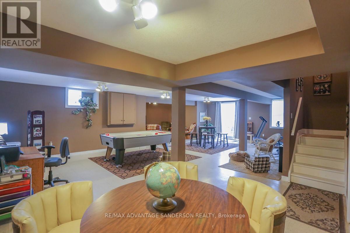 1796 Gainsborough Road, London North, Ontario  N6H 5L2 - Photo 40 - X13156532
