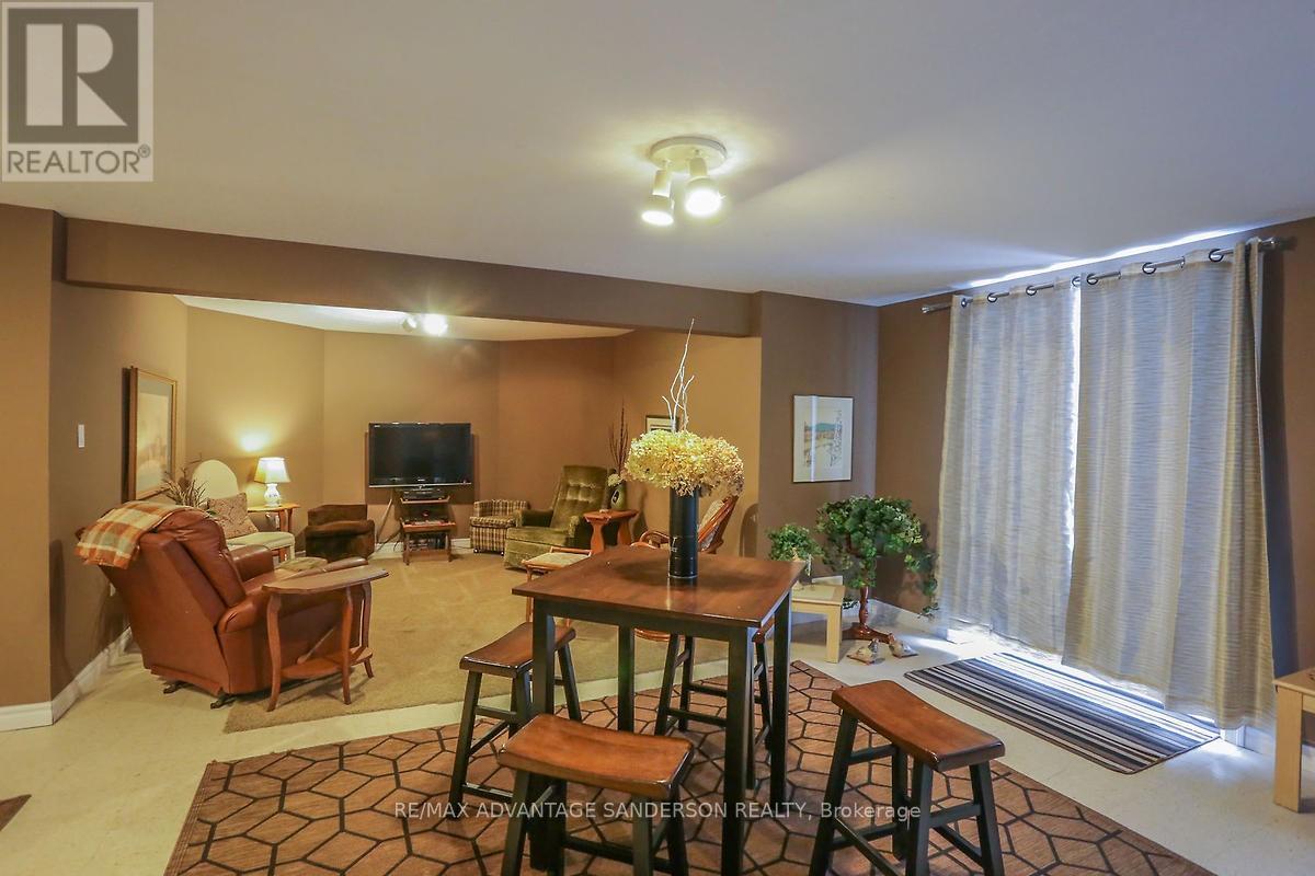 1796 Gainsborough Road, London North, Ontario  N6H 5L2 - Photo 41 - X13156532