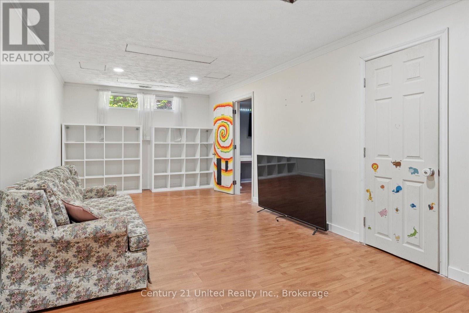 277 Greenlawn Avenue, Peterborough, Ontario  K9H 5K7 - Photo 22 - X13156560