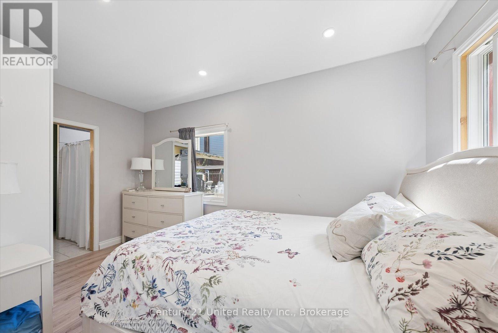277 Greenlawn Avenue, Peterborough, Ontario  K9H 5K7 - Photo 29 - X13156560