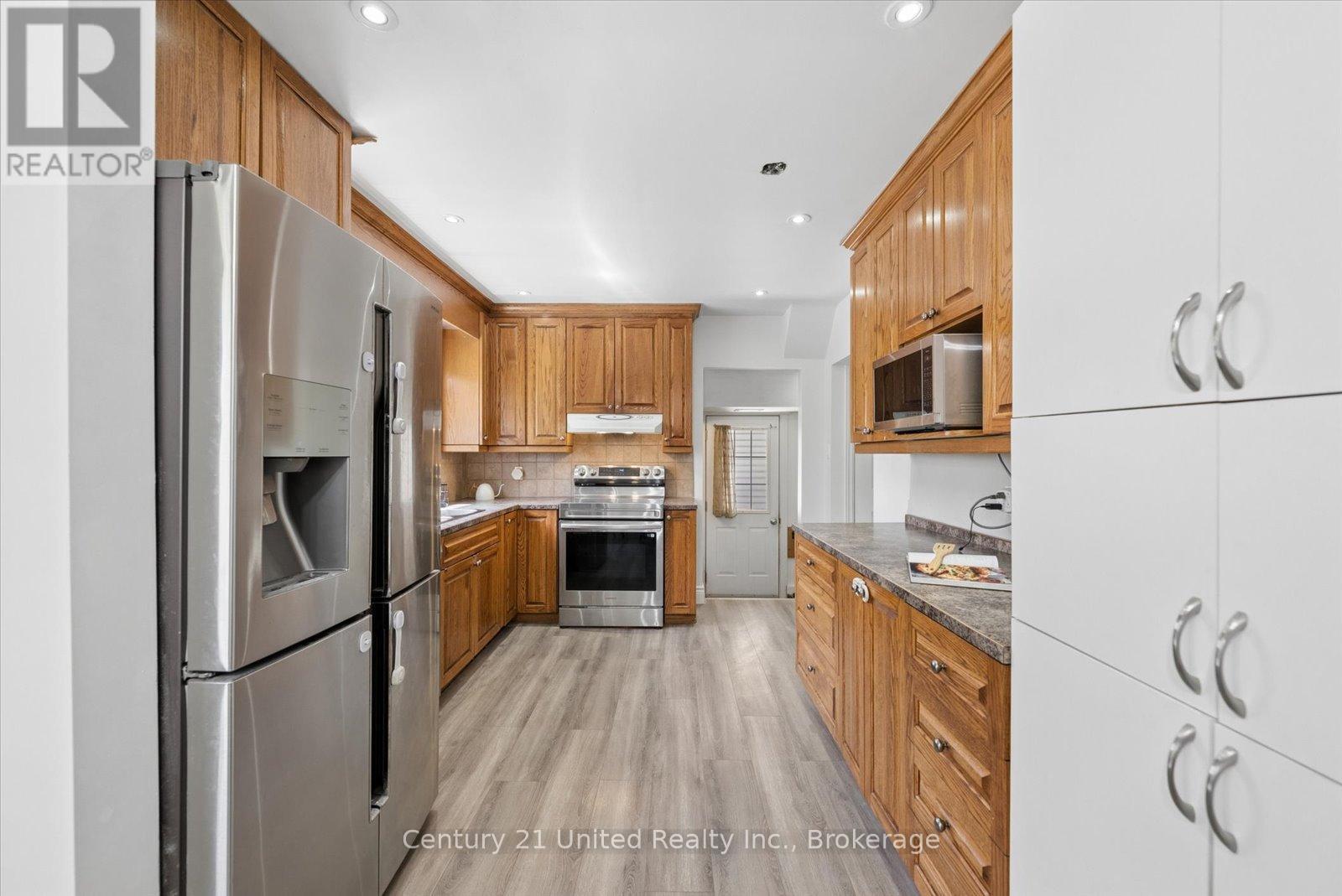 277 Greenlawn Avenue, Peterborough, Ontario  K9H 5K7 - Photo 9 - X13156560