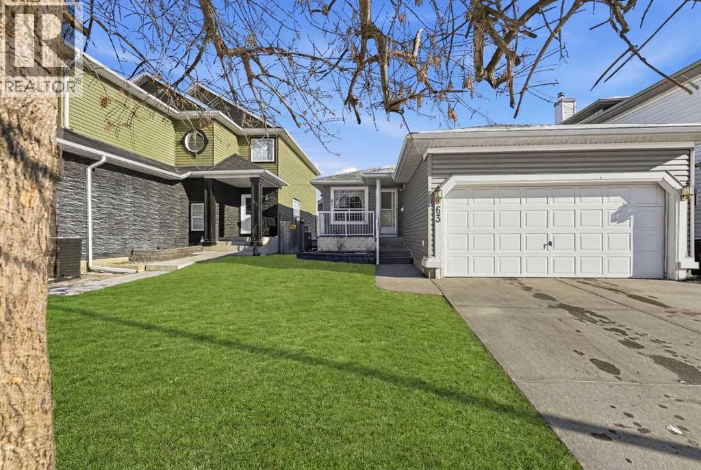 63 Anaheim Crescent NE, Calgary, Alberta  T1Y 7B4 - Photo 2 - A2306806