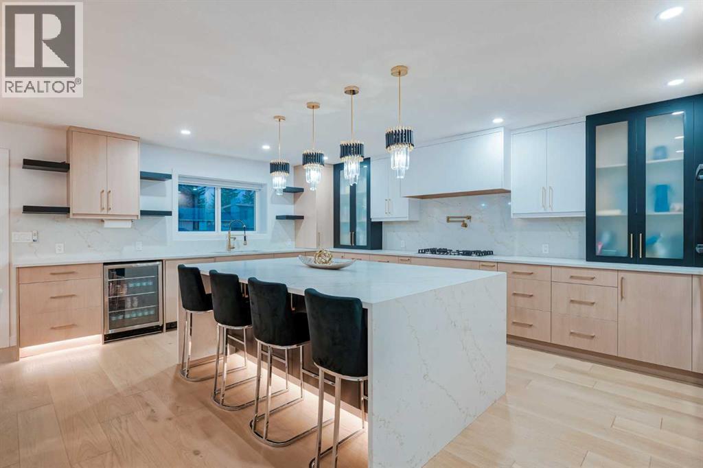 4239 Vauxhall Crescent NW, Calgary, Alberta  T3A 0X8 - Photo 4 - A2308042