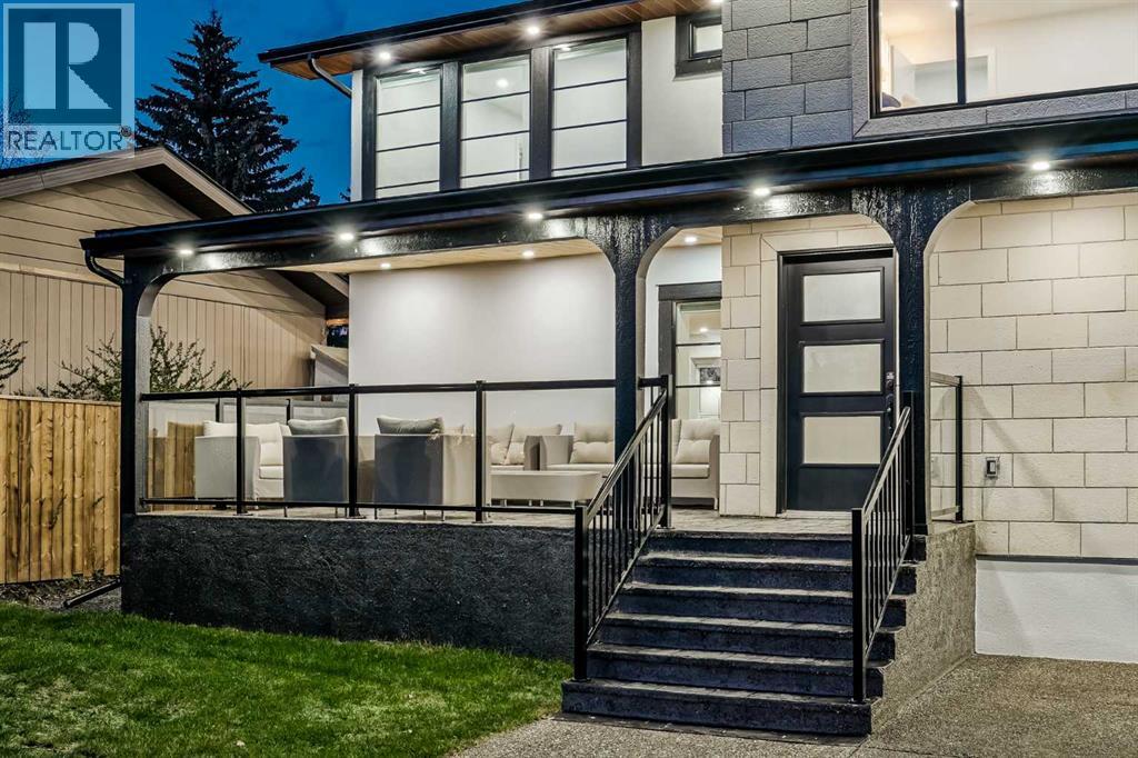 4239 Vauxhall Crescent NW, Calgary, Alberta  T3A 0X8 - Photo 2 - A2308042