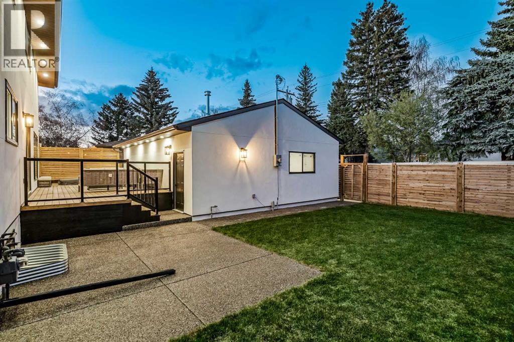 4239 Vauxhall Crescent NW, Calgary, Alberta  T3A 0X8 - Photo 38 - A2308042