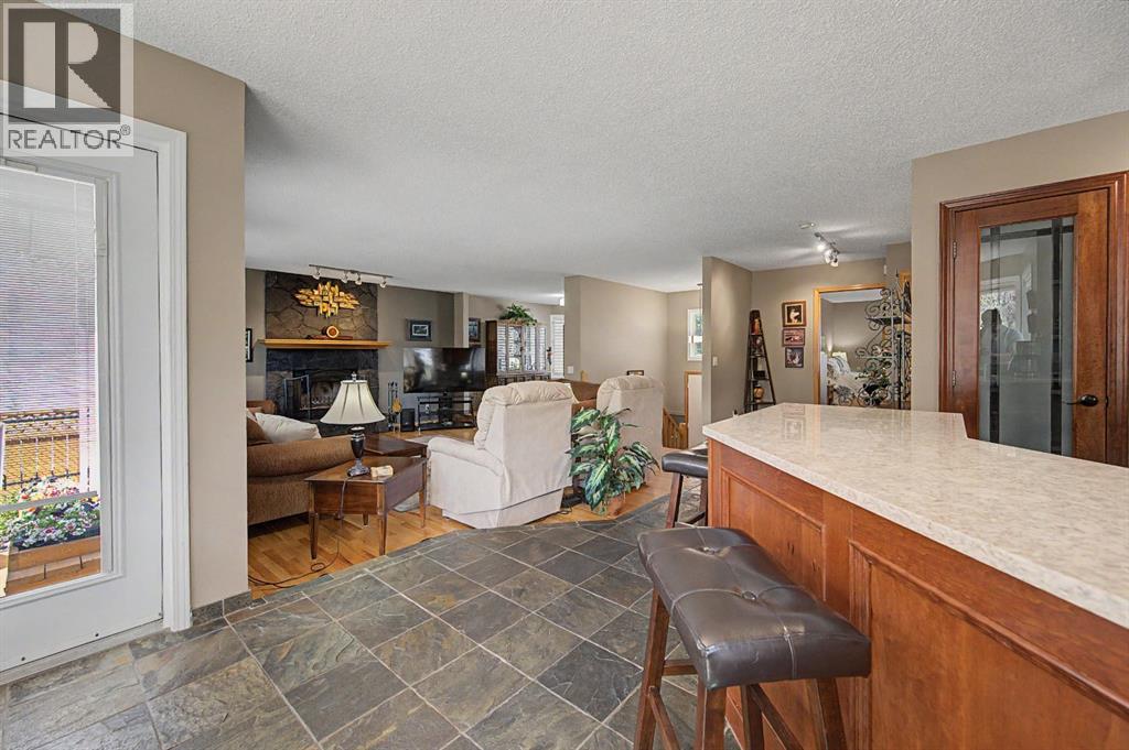 7 Straddock Crescent SW, Calgary, Alberta  T3H 2S6 - Photo 16 - A2309751