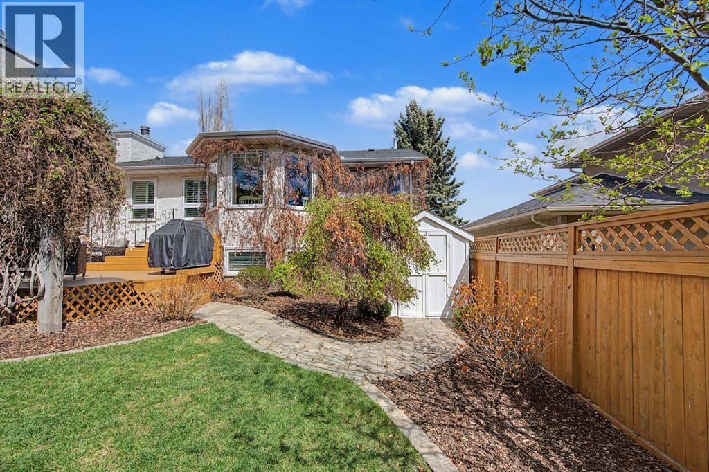 7 Straddock Crescent SW, Calgary, Alberta  T3H 2S6 - Photo 44 - A2309751