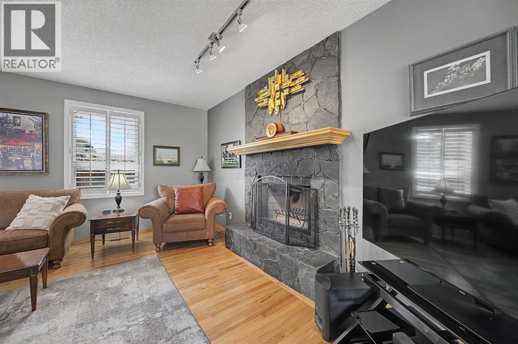 7 Straddock Crescent SW, Calgary, Alberta  T3H 2S6 - Photo 14 - A2309751