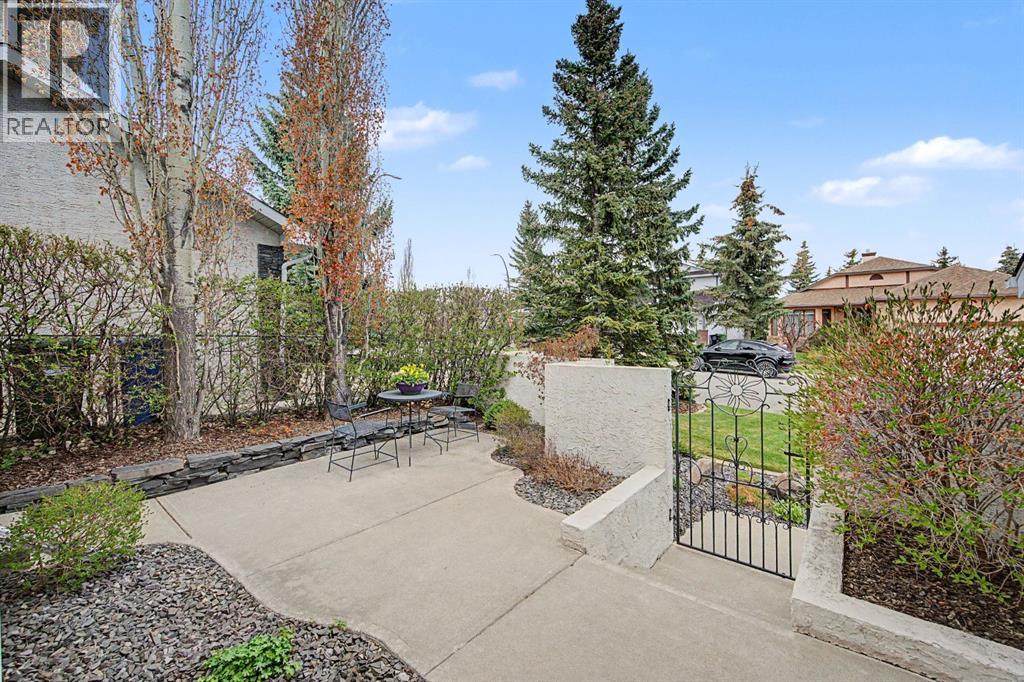 7 Straddock Crescent SW, Calgary, Alberta  T3H 2S6 - Photo 45 - A2309751