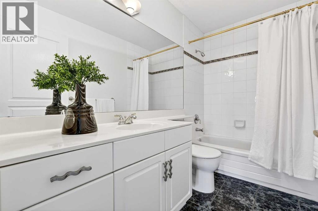 34 Sienna Park Place SW, Calgary, Alberta  T3H 3L2 - Photo 31 - A2310834