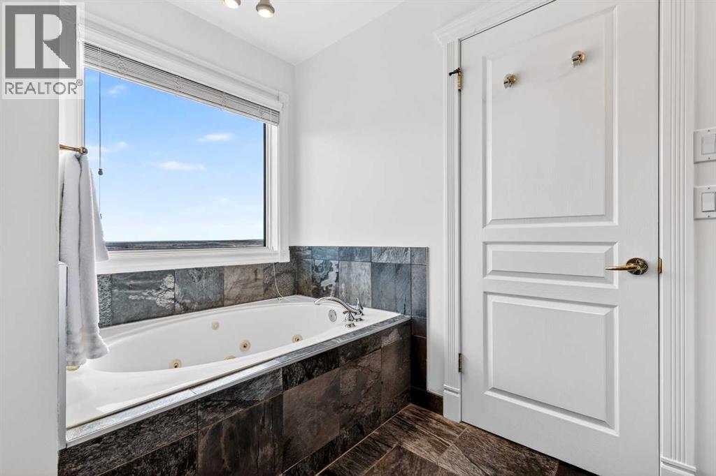 34 Sienna Park Place SW, Calgary, Alberta  T3H 3L2 - Photo 28 - A2310834