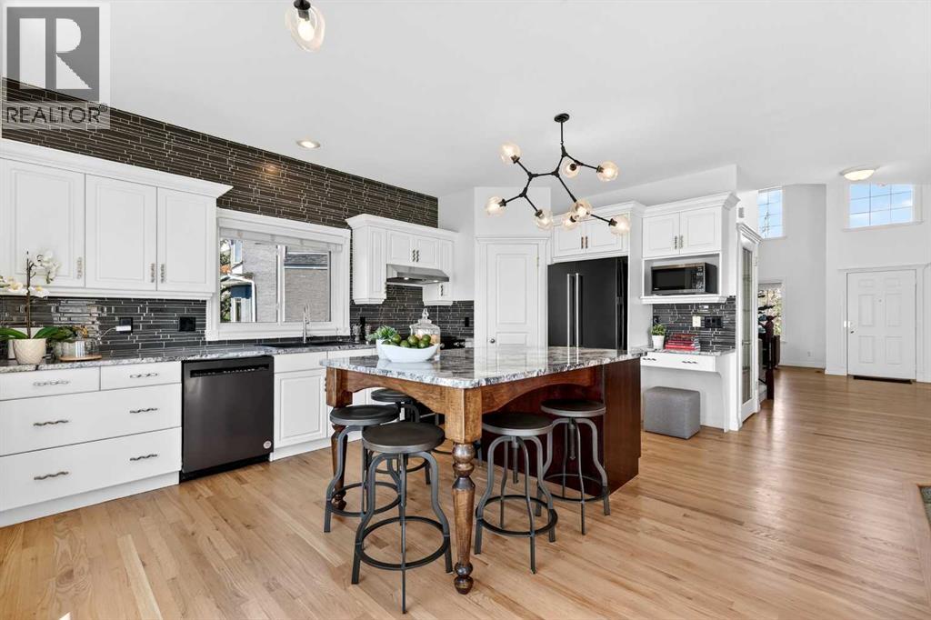 34 Sienna Park Place SW, Calgary, Alberta  T3H 3L2 - Photo 15 - A2310834