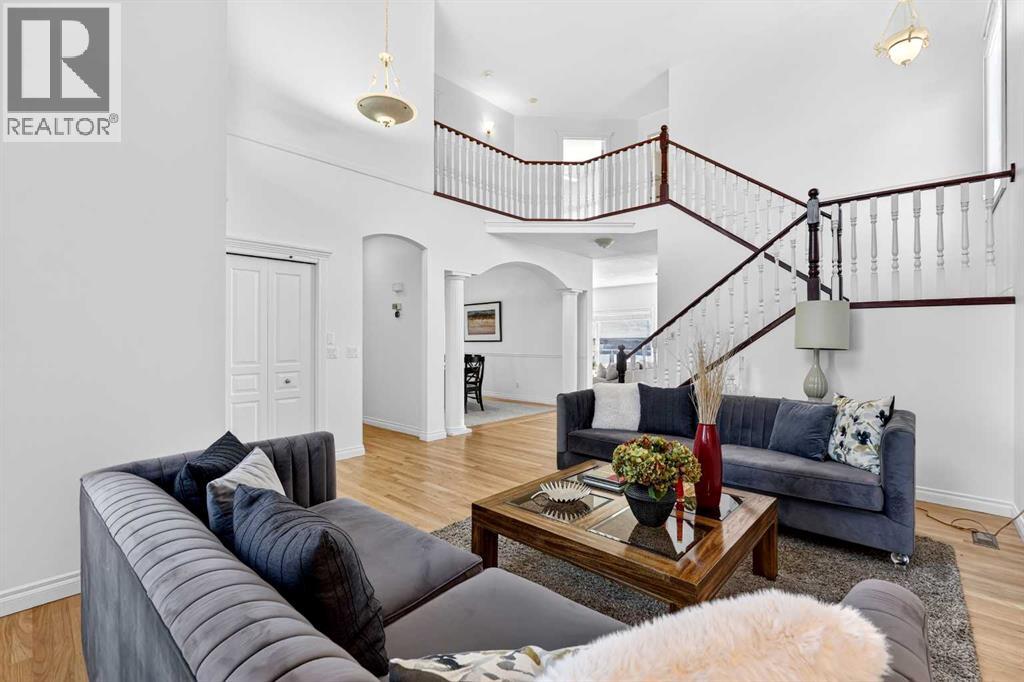 34 Sienna Park Place SW, Calgary, Alberta  T3H 3L2 - Photo 6 - A2310834