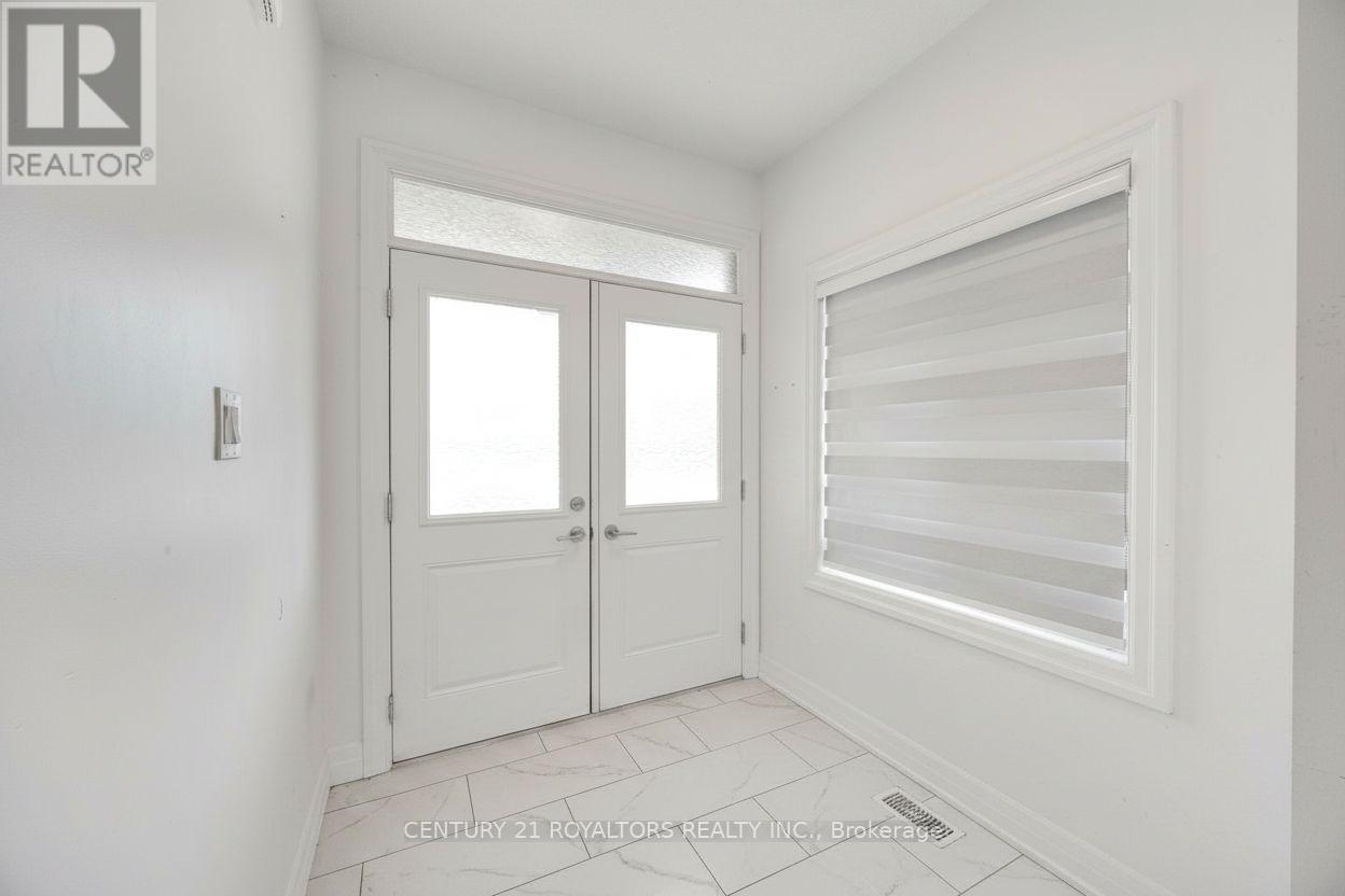 3013 Petty Road, London South (South W), Ontario  N6L 0H2 - Photo 4 - X13156284