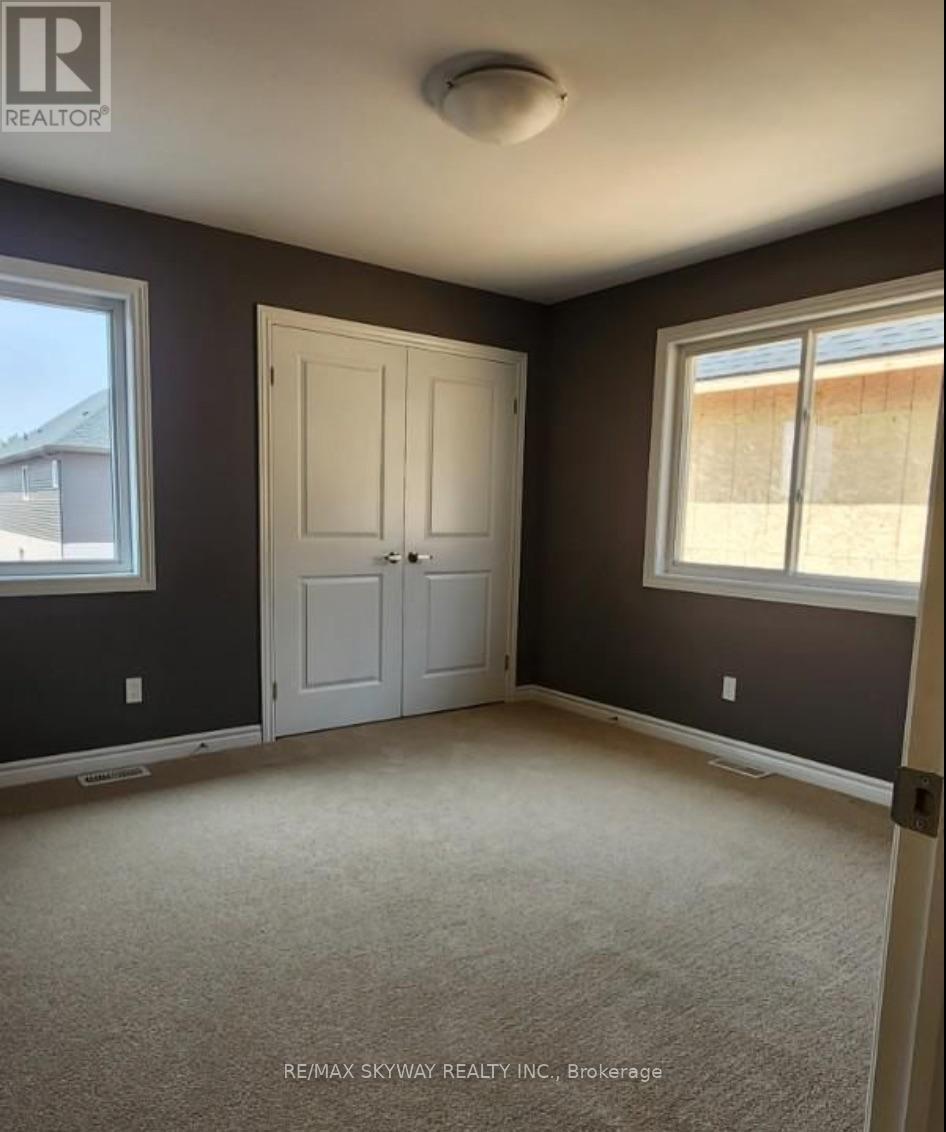 46 Bradley Avenue, Welland, Ontario  L3B 0K1 - Photo 8 - X13156318