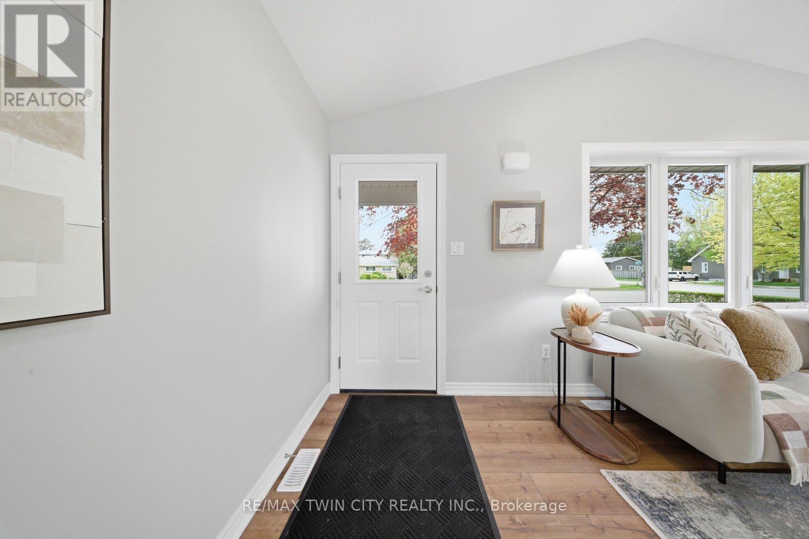 121 Silver Street, Brant (Paris), Ontario  N3L 1V2 - Photo 5 - X13156320