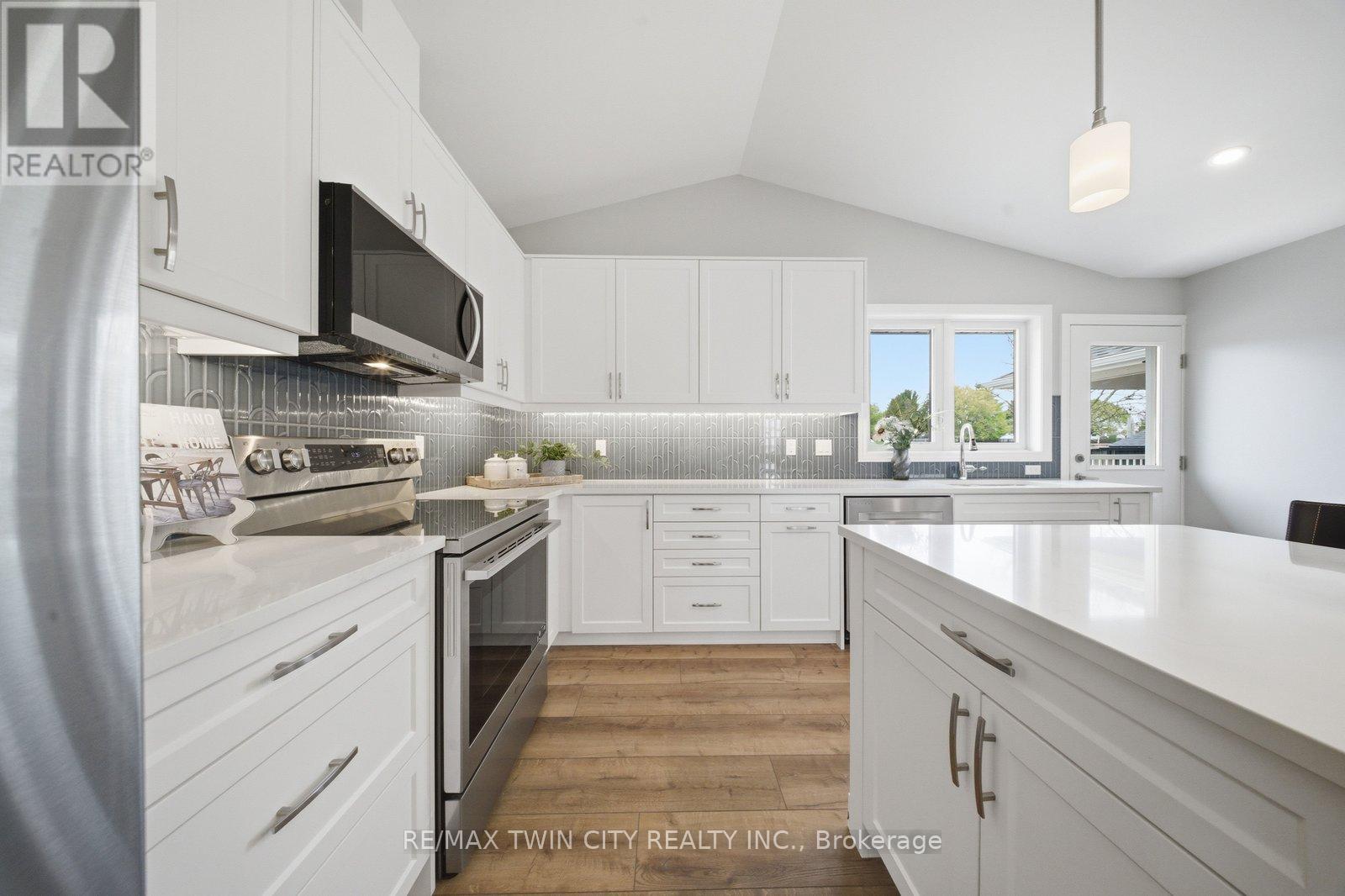 121 Silver Street, Brant (Paris), Ontario  N3L 1V2 - Photo 9 - X13156320