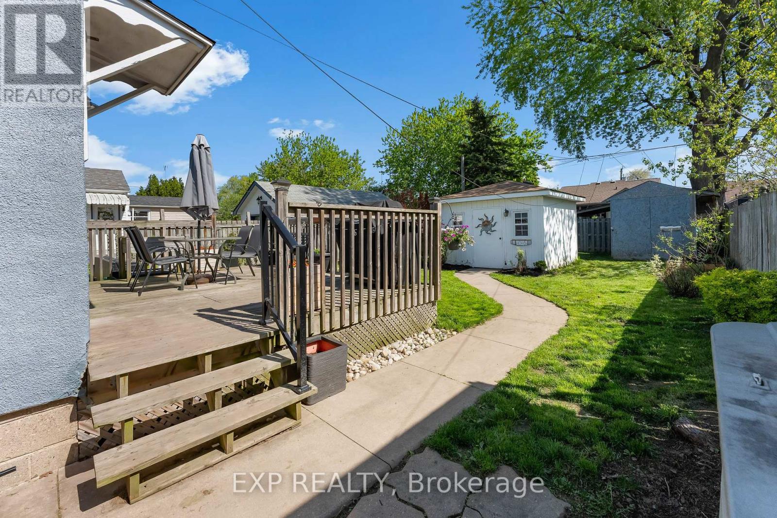 8 Coventry Street, St. Catharines, Ontario  L2R 2X5 - Photo 28 - X13156462