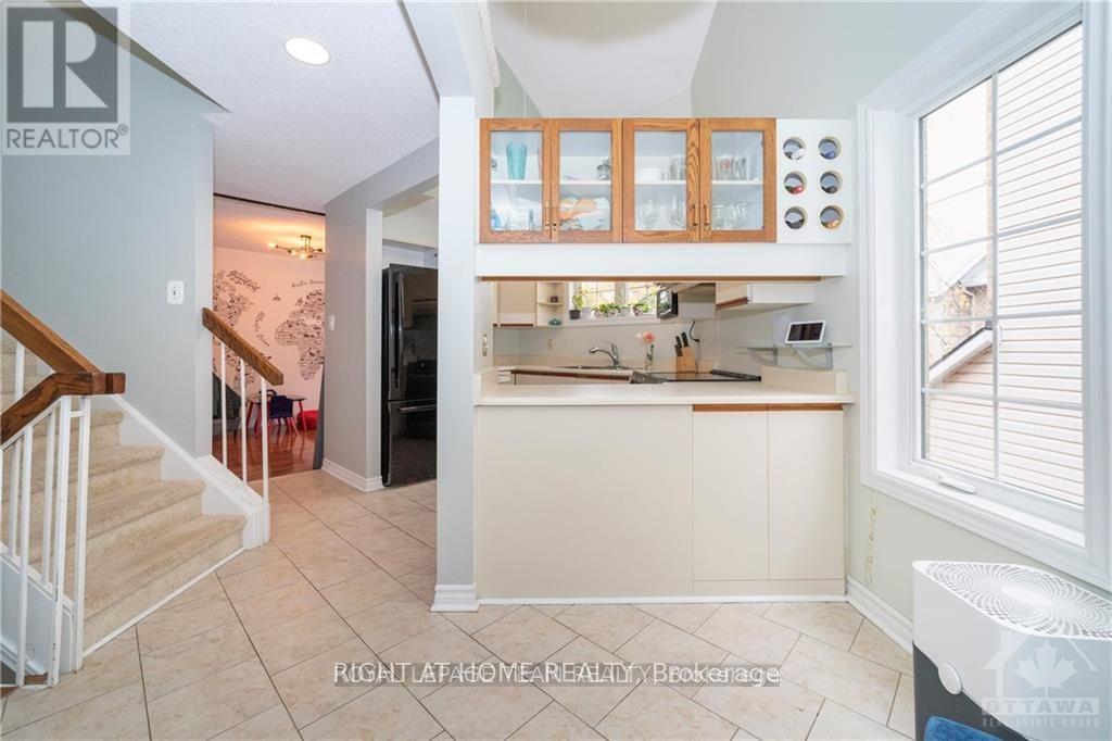 2982 Richmond Road S, Ottawa, Ontario  K2B 6S7 - Photo 10 - X13006326