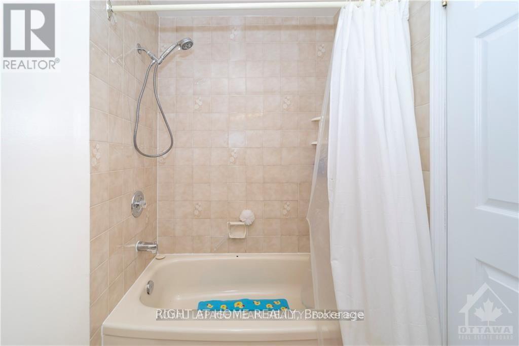 2982 Richmond Road S, Ottawa, Ontario  K2B 6S7 - Photo 16 - X13006326