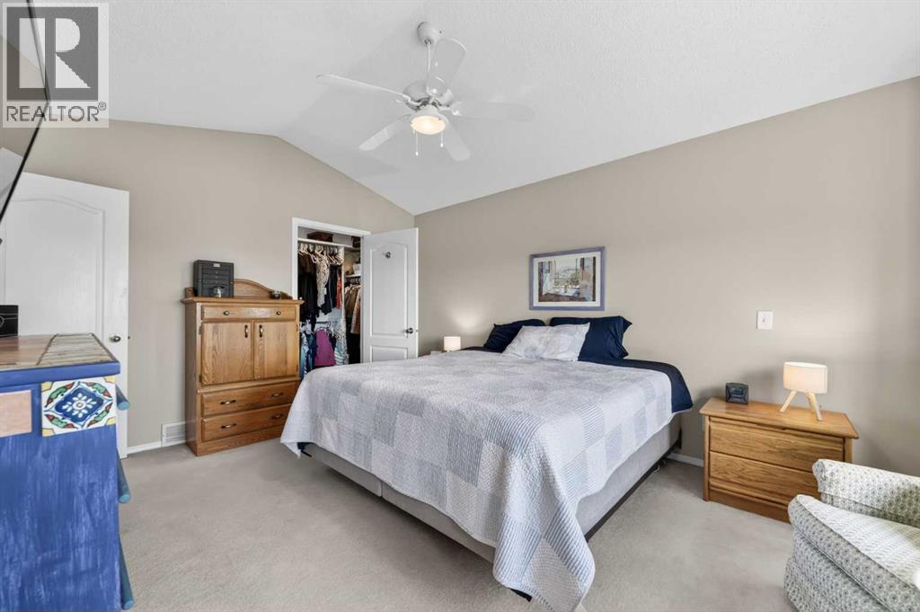 230 Rocky Ridge Cove NW, Calgary, Alberta  T3G 4L1 - Photo 27 - A2303867