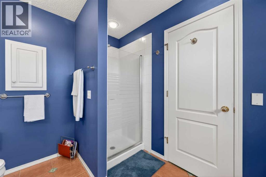 230 Rocky Ridge Cove NW, Calgary, Alberta  T3G 4L1 - Photo 31 - A2303867